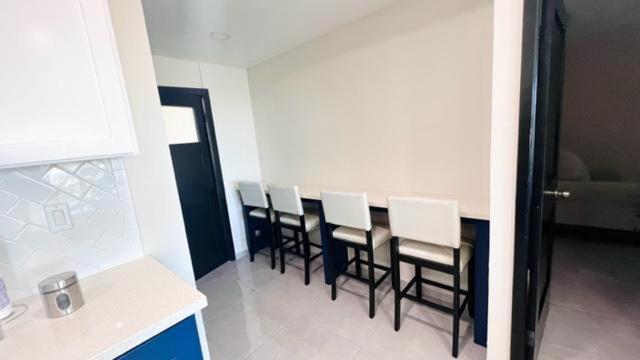 Luxury Condo Downtown 로사리토 외부 사진