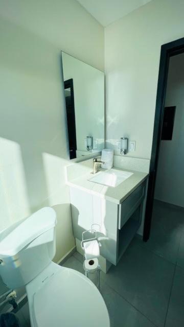 Luxury Condo Downtown 로사리토 외부 사진