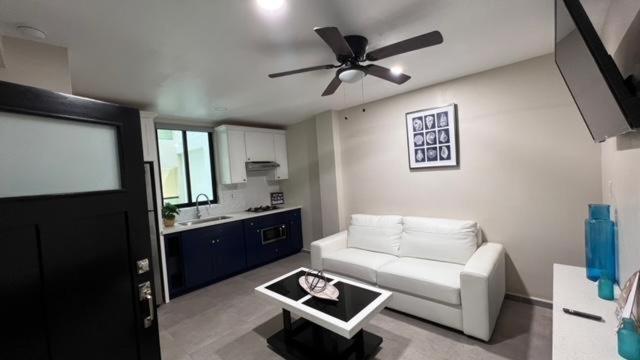 Luxury Condo Downtown 로사리토 외부 사진
